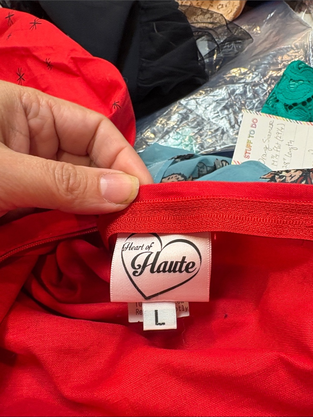 Heart of Haute Red Retro Atomic Siamese Cat Print Circle Skirt - Picture 3 of 4